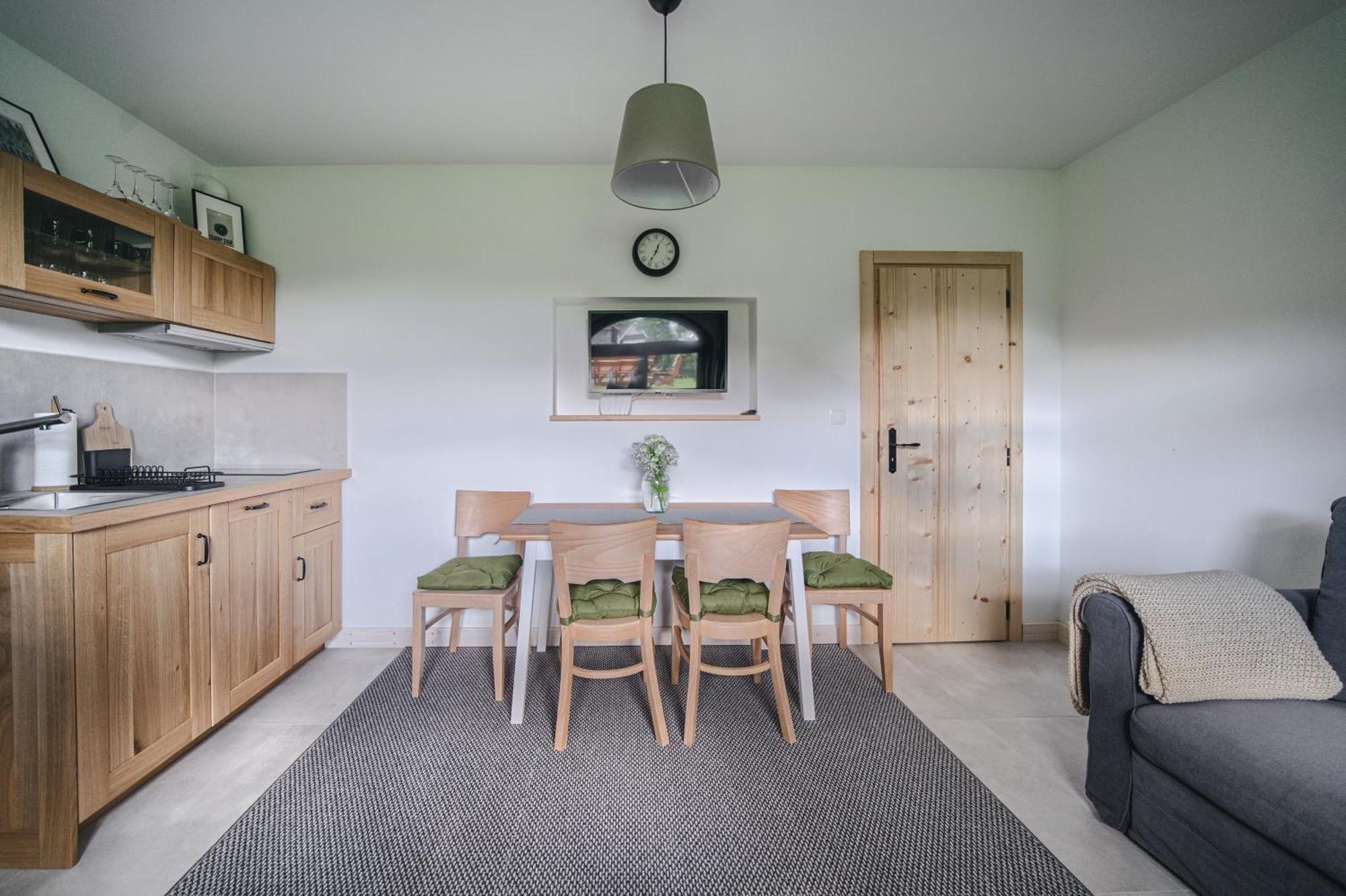 Apartamenty Przystanek Grapa Bialka Tatrzanska Buitenkant foto